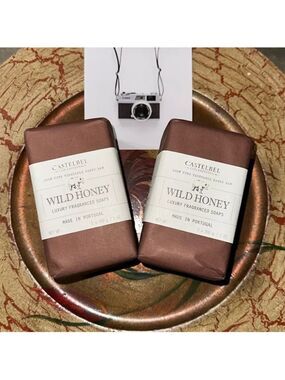 CASTELBEL LIMITED EDITION Triple Milled Wild Honey Scented Soap Bars 4pk